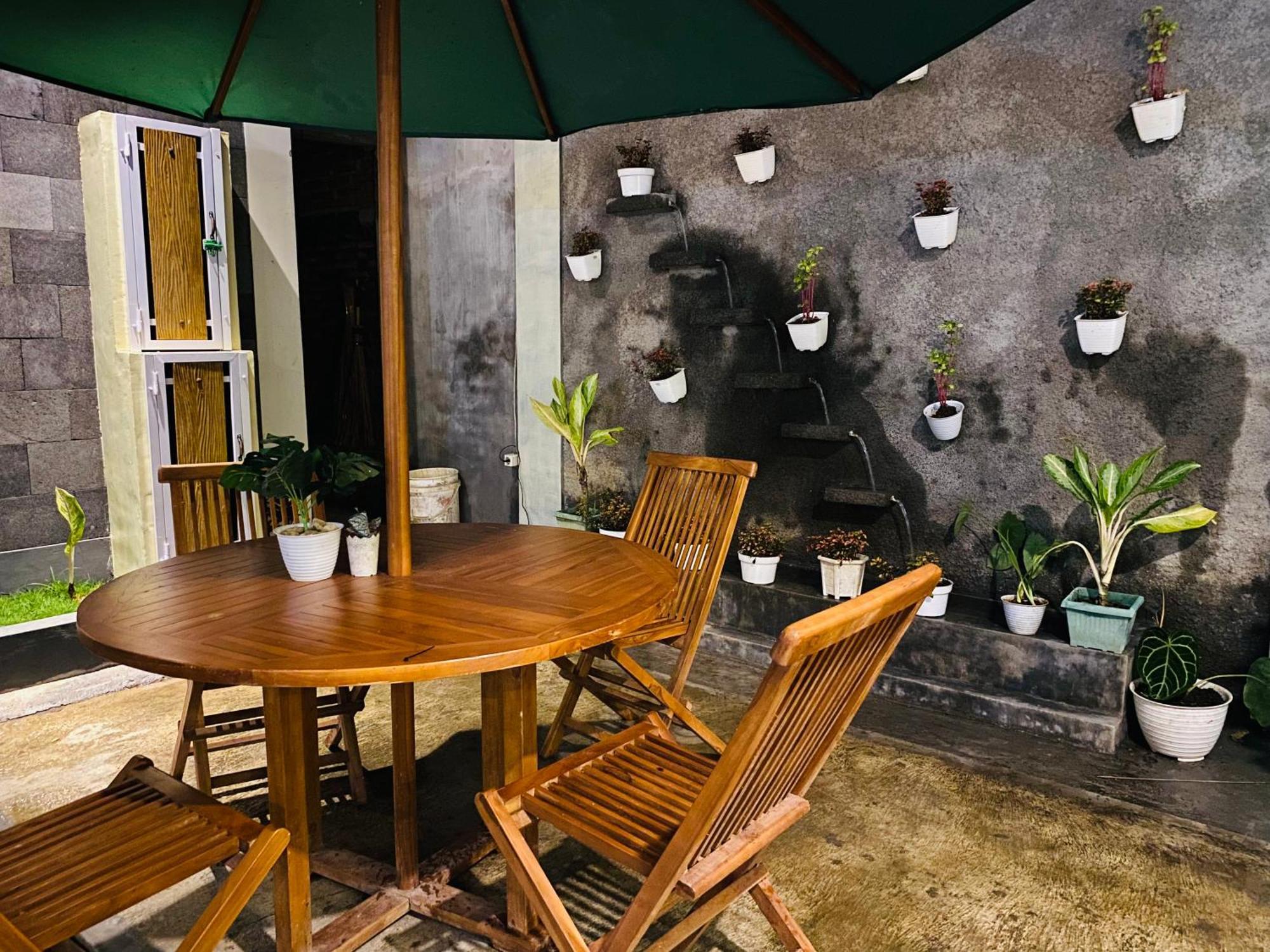 Robiu Bed & Breakfast Бануванги Екстериор снимка