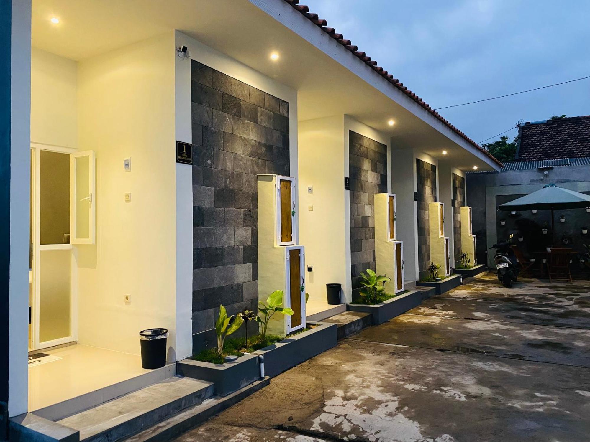 Robiu Bed & Breakfast Бануванги Екстериор снимка